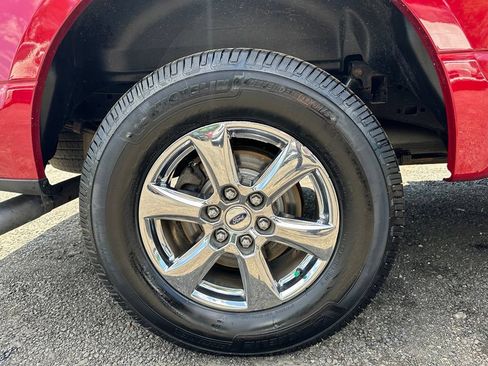 Used 2018 Ford F150 XLT w/ Equipment Group 302A Luxury AWD/4WD image 39