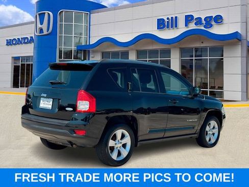 Used 2012 Jeep Compass Latitude FWD image 6