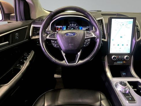 Used 2021 Ford Edge SEL w/ Cargo Accessory Package AWD/4WD image 8