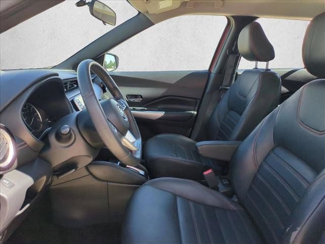 Used 2019 Nissan Kicks SR w/ SR Premium Package FWD image 15