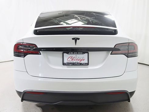 Used 2022 Tesla Model X image 14