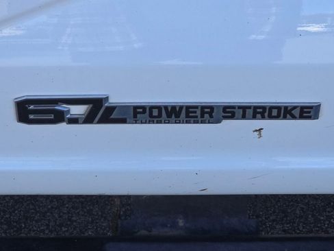 Used 2025 Ford F350 XLT image 11