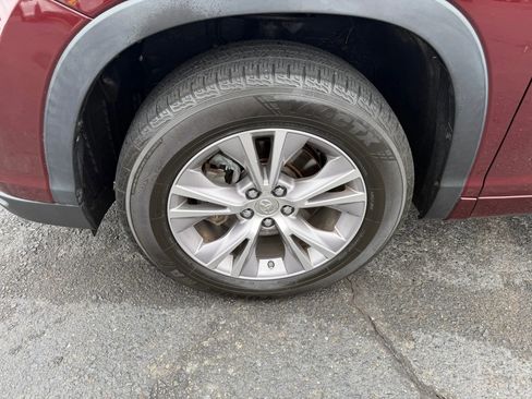 Used 2015 Toyota Highlander Plus image 19