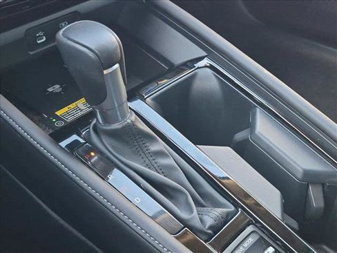 Used 2023 Honda Accord Touring image 12