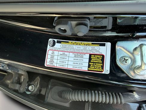 Used 2024 Subaru Outback Onyx Edition AWD/4WD image 19