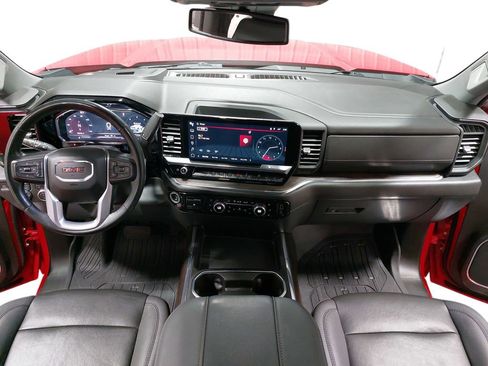 Used 2024 GMC Sierra 2500 SLT w/ SLT Convenience Package image 9