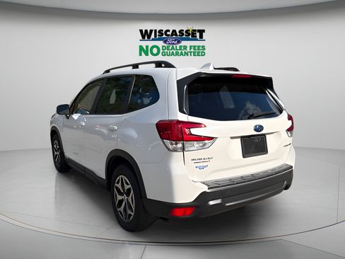 Used 2023 Subaru Forester Premium AWD/4WD image 21