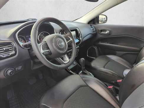 Used 2021 Jeep Compass Latitude image 8