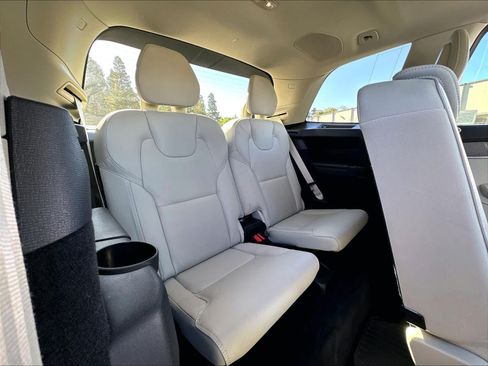 Used 2026 Volvo XC90 T8 Ultra w/ Protection Package Premier AWD/4WD image 31
