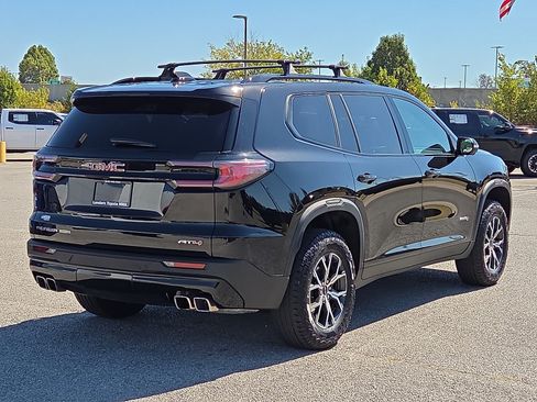 Used 2024 GMC Acadia AT4 w/ Luxury Package AWD/4WD image 5