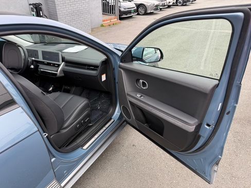 Used 2023 Hyundai Ioniq 5 Limited AWD/4WD image 42