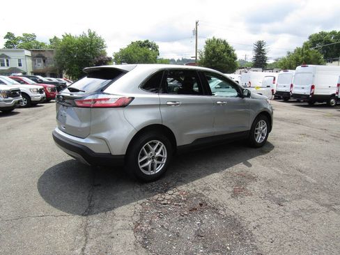 Used 2024 Ford Edge SEL AWD/4WD image 43