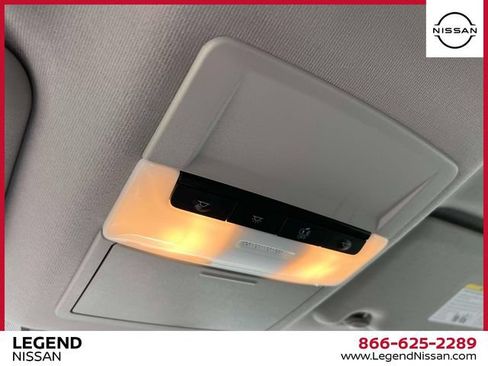 Used 2023 Nissan Sentra SV FWD image 30