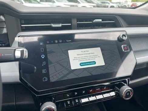 New 2027 Chevrolet Bolt LT w/ Comfort Package FWD image 21