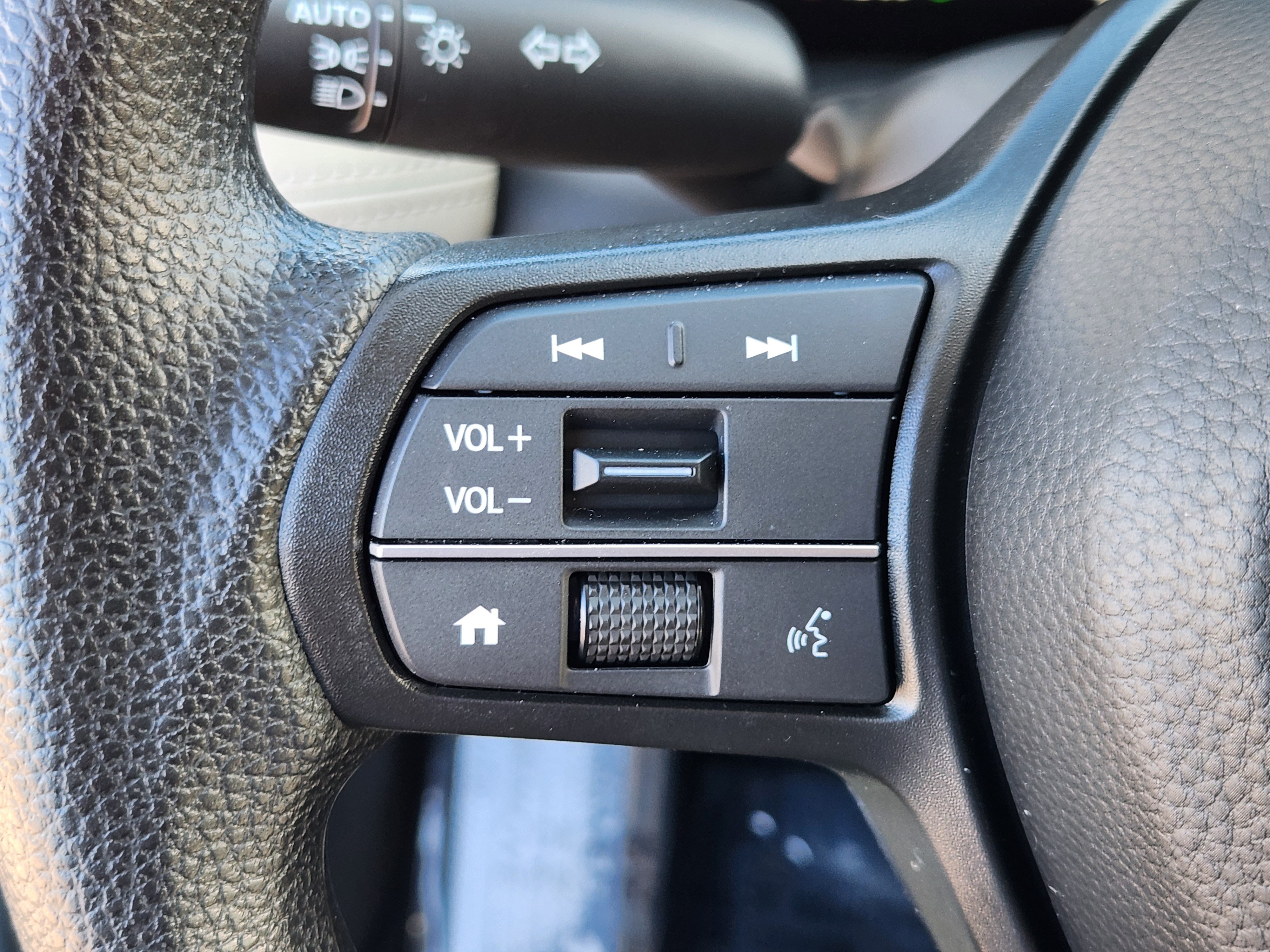 Certified 2027 Honda HR-V LX image 22
