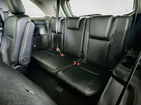 Used 2019 Toyota Highlander Limited FWD image 31