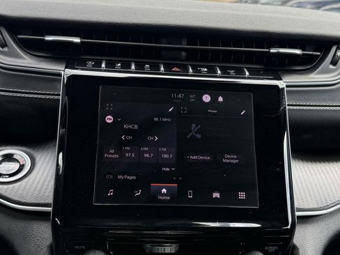 Used 2024 Jeep Grand Cherokee L Laredo image 30