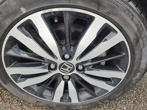 Used 2018 Honda Fit EX image 32