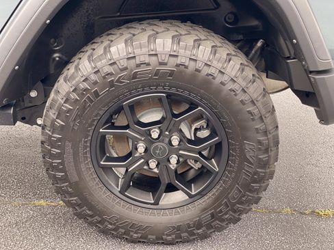 Used 2024 Jeep Wrangler Unlimited Sport AWD/4WD image 15