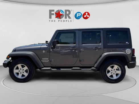 Used 2017 Jeep Wrangler Unlimited Sport w/ Quick Order Package 24S AWD/4WD image 2
