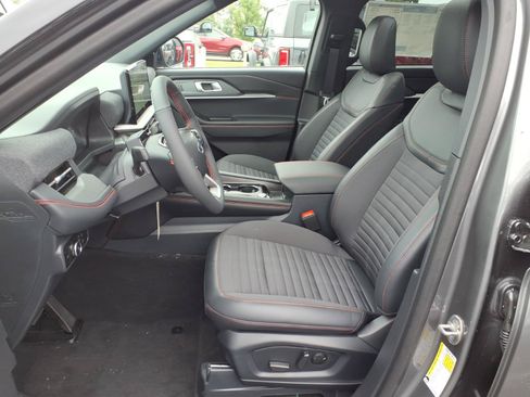 New 2026 Ford Explorer ST-Line AWD/4WD image 4