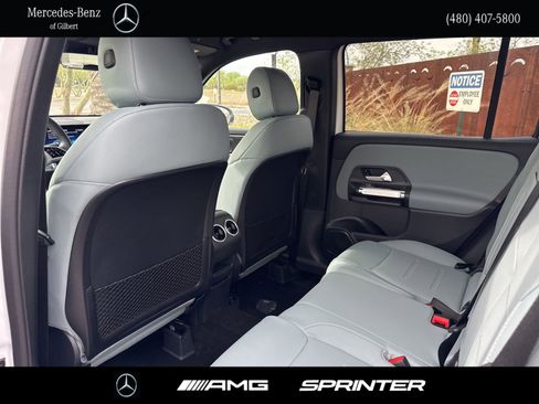 New 2026 Mercedes-Benz GLB 250 image 18