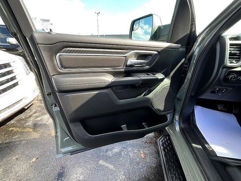 New 2026 RAM 1500 4x4 Crew Cab image 12