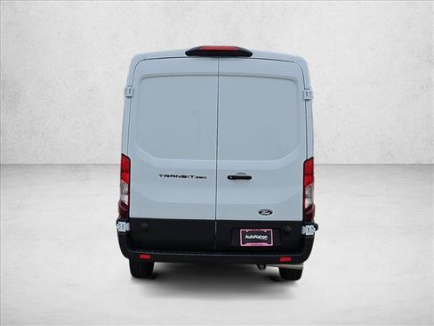 New 2026 Ford Transit 250 148 Medium Roof w/ Load Area Protection Package RWD image 8