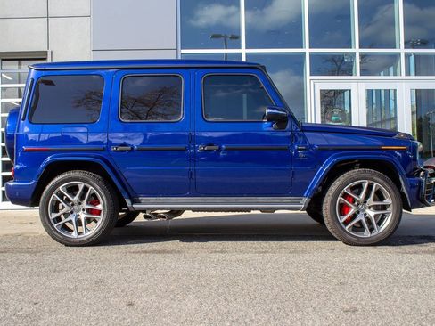 Used 2023 Mercedes-Benz G 63 AMG 4MATIC w/ AMG Performance Package image 4