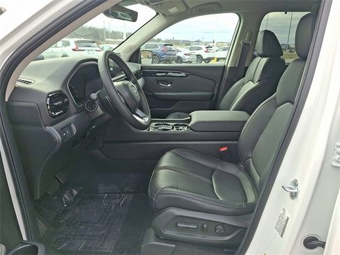 New 2025 Honda Pilot EX-L image 7