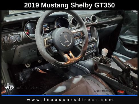 Used 2019 Ford Mustang Shelby GT350 w/ Technology Package image 7