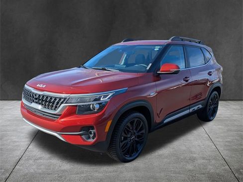 Used 2022 Kia Seltos Nightfall Edition image 8