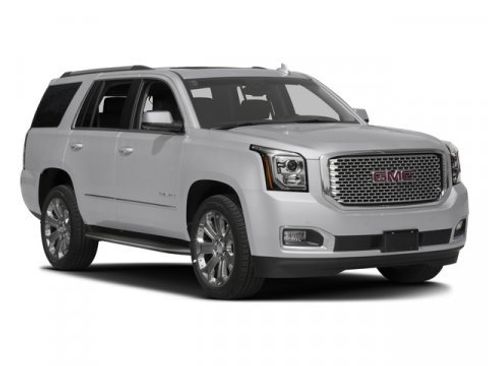 Used 2016 GMC Yukon Denali w/ Open Road Package image 9