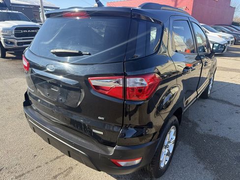 Used 2018 Ford EcoSport SE w/ SE Convenience Package image 5