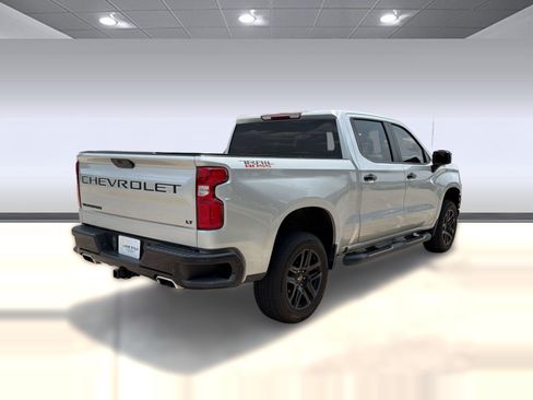Certified 2021 Chevrolet Silverado 1500 LT Trail Boss w/ Bed Protection Package AWD/4WD image 9