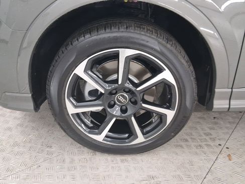 Used 2025 Audi Q3 2.0T Premium Plus w/ Premium Plus Package image 11