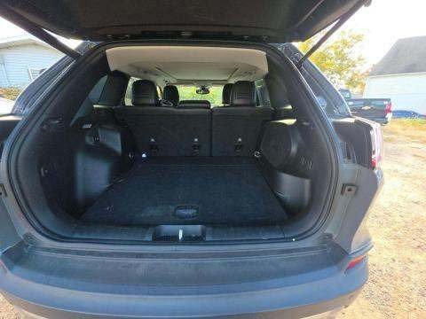 Used 2021 Jeep Cherokee Limited AWD/4WD image 5