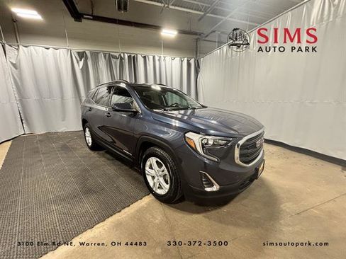 Used 2019 GMC Terrain SLE w/ Driver Convenience Package image 1
