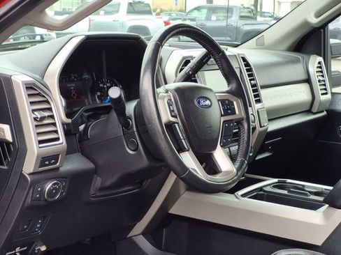 Used 2017 Ford F250 Lariat w/ Lariat Ultimate Package AWD/4WD image 10