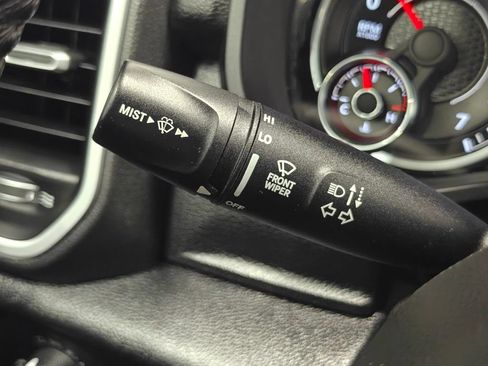 Used 2020 RAM 1500 Big Horn AWD/4WD image 43