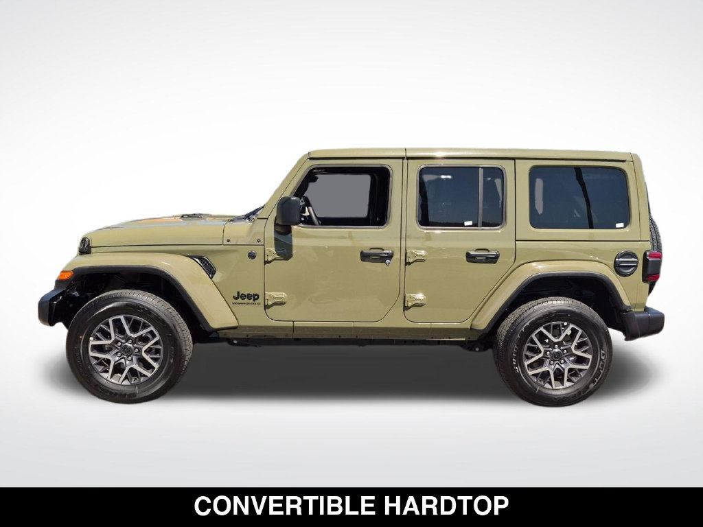 Used 2026 Jeep Wrangler Unlimited Sahara AWD/4WD image 5