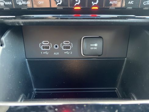 New 2025 Jeep Grand Cherokee Laredo X image 31