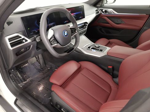 Used 2025 BMW i4 xDrive40i w/ Premium Package AWD/4WD image 28
