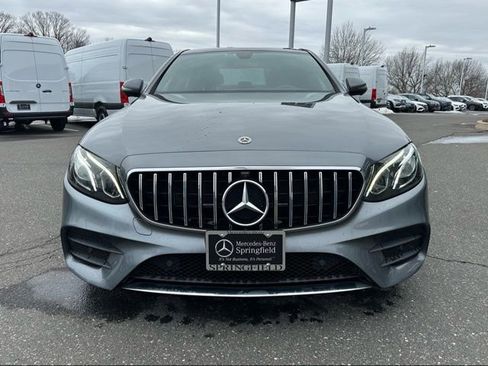 Used 2020 Mercedes-Benz E 350 4MATIC Sedan image 2