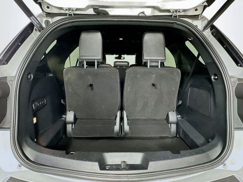 Certified 2019 Ford Explorer Limited w/ Ford Safe & Smart Package image 22