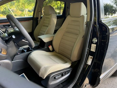 Used 2018 Honda CR-V EX image 11