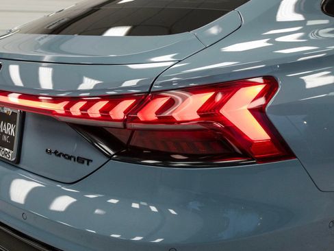 Used 2023 Audi RS e-tron GT w/ Carbon Performance Package image 38