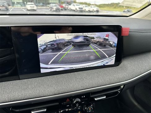 New 2026 Nissan Kicks SV w/ SV Premium Package image 17