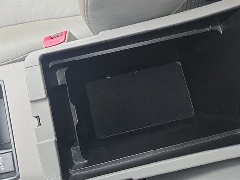 Used 2008 Toyota Camry Hybrid image 38