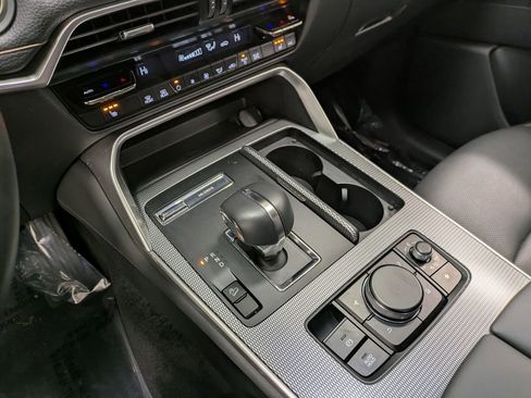 Used 2025 MAZDA CX-90 3.3 Turbo w/ Preferred Package image 14